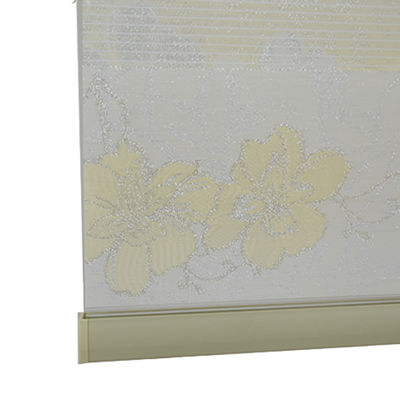 Double Blackout Roller Zebra Blind Curtain Horizontal Style Polyester Yarn Material