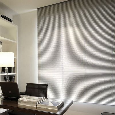 Flat Plate Office Window Drapes , Manual Control Aluminum Venetian Blind