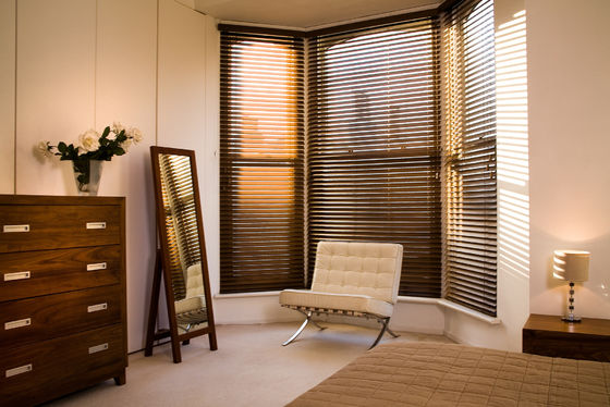 Deluxe Configuration Drilling Hardware Living Room Electric Horizontal Blinds