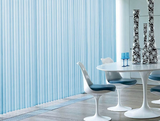 White Intelligent Window Blinds Living Room Electric Shading Sunscreen Dimming Transparent Scenery
